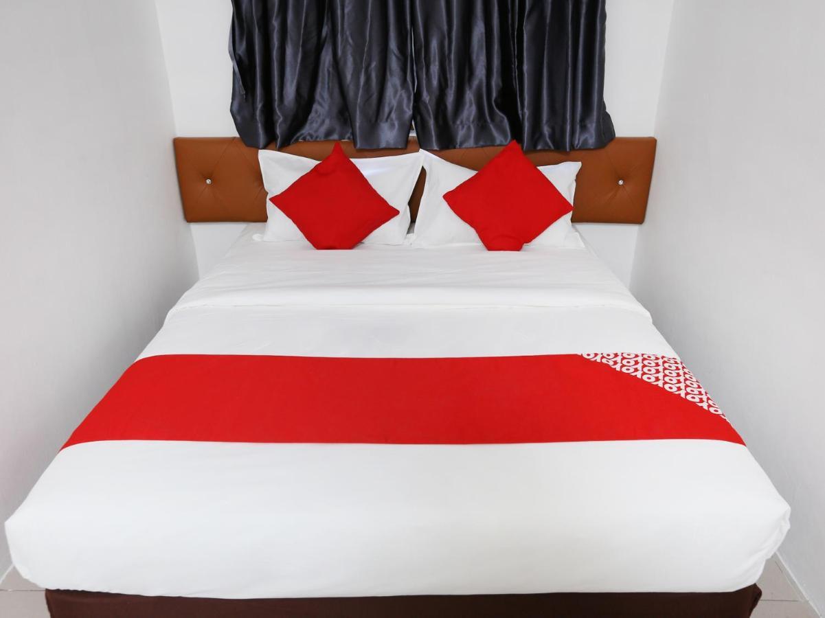 Oyo 89672 Eg Hotel Jj Johor Bahru Dış mekan fotoğraf