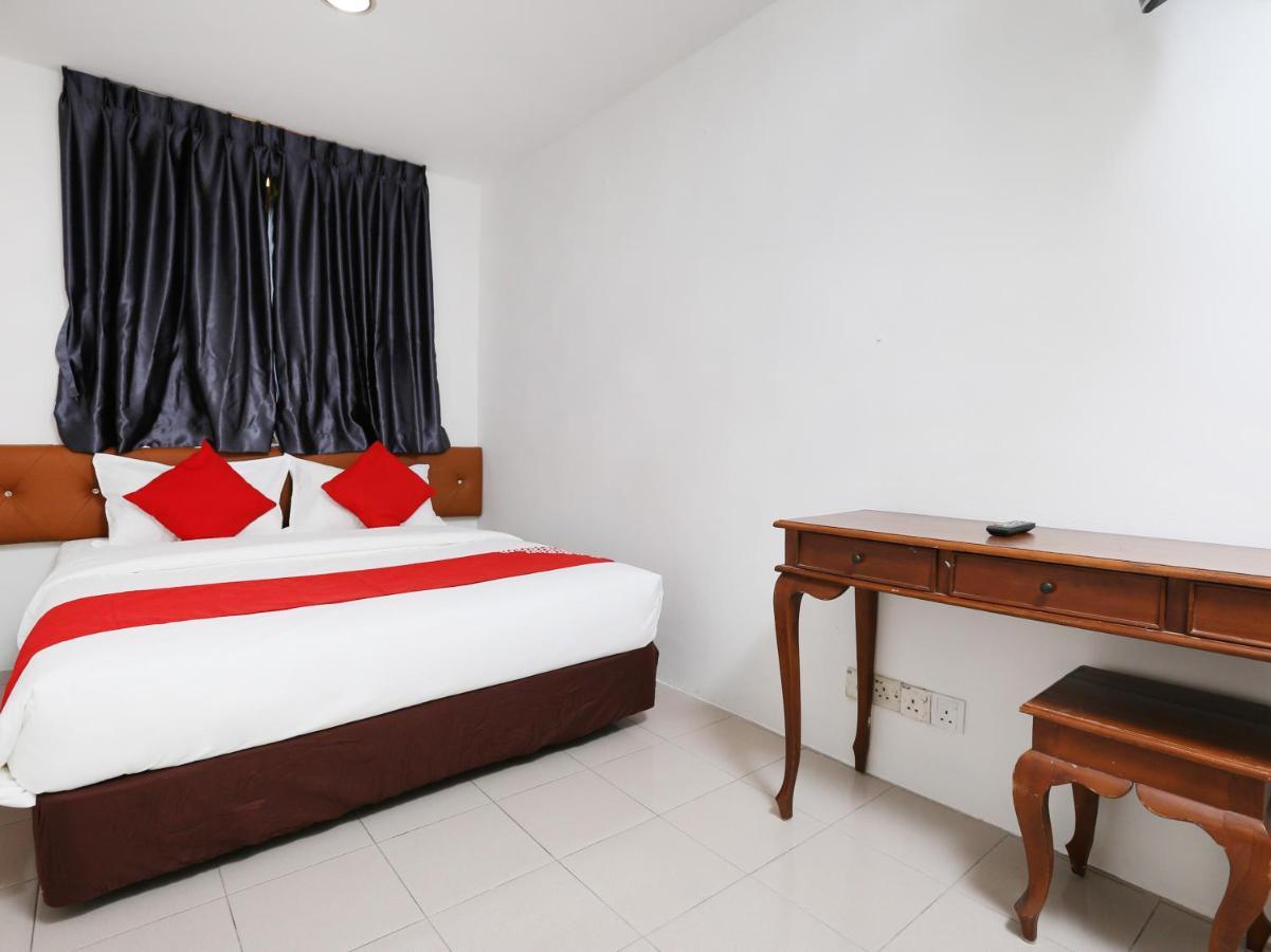 Oyo 89672 Eg Hotel Jj Johor Bahru Dış mekan fotoğraf